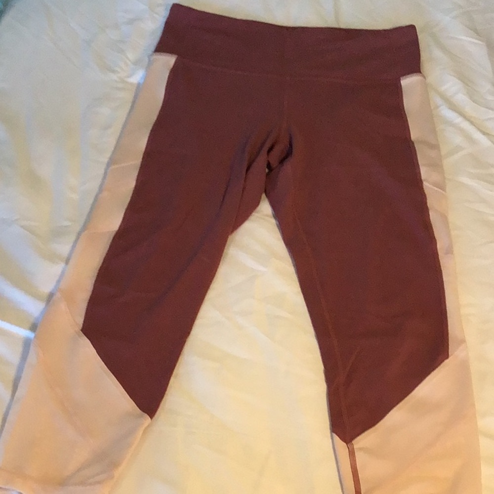 Athleta Mauve and Light Pink Capri Length Leggings